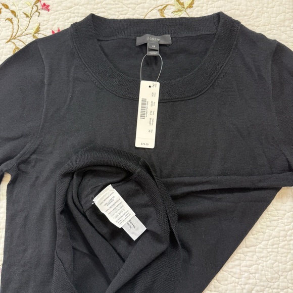 NEW J.Crew Black Fitted Crewneck 3/4 sleeves Sweater 100% Merino Wool Size XS - Picture 4 of 5